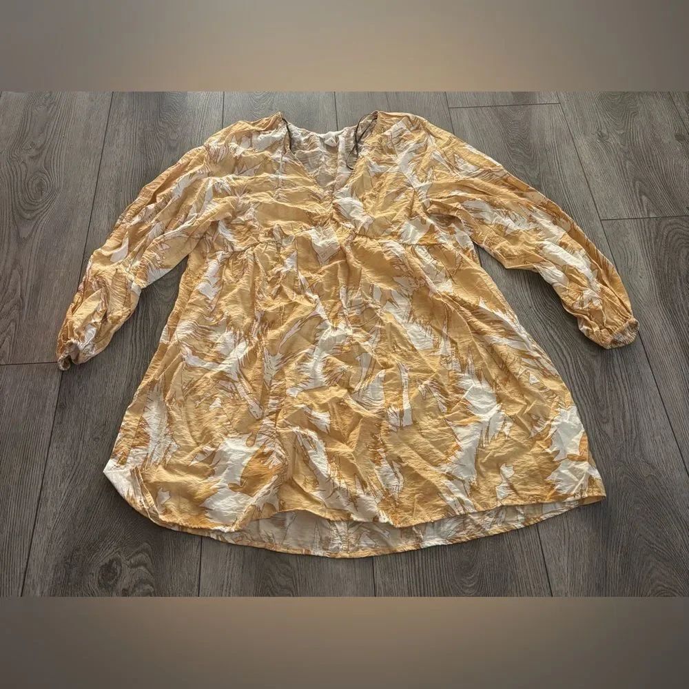 H&M Mustard and White dress used in good condition